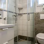 Jurcevic 아파트