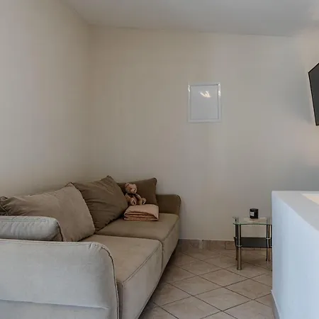 Jurcevic Apartment Vir